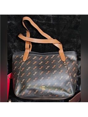 Coach Brown Signature Tote with Tan Straps and Gold Logo